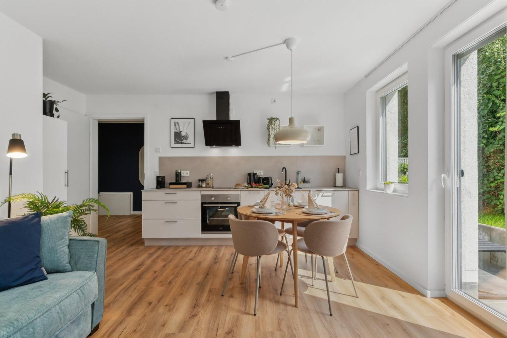Deluxe Apartment In Bielefeld City Mit Parkplatz Und Terrasse Luaran gambar