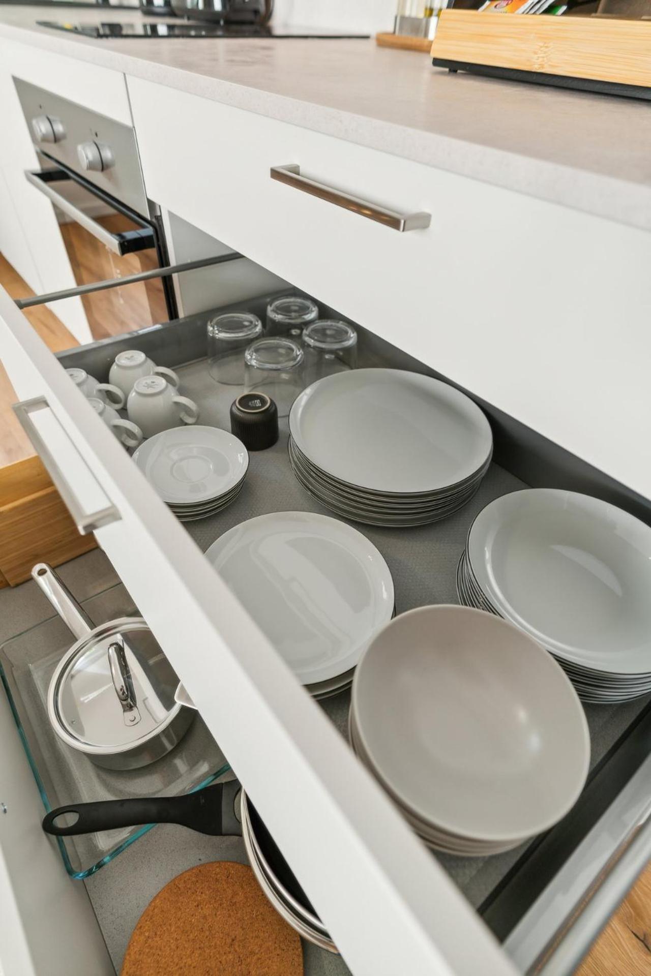 Deluxe Apartment In Bielefeld City Mit Parkplatz Und Terrasse Luaran gambar