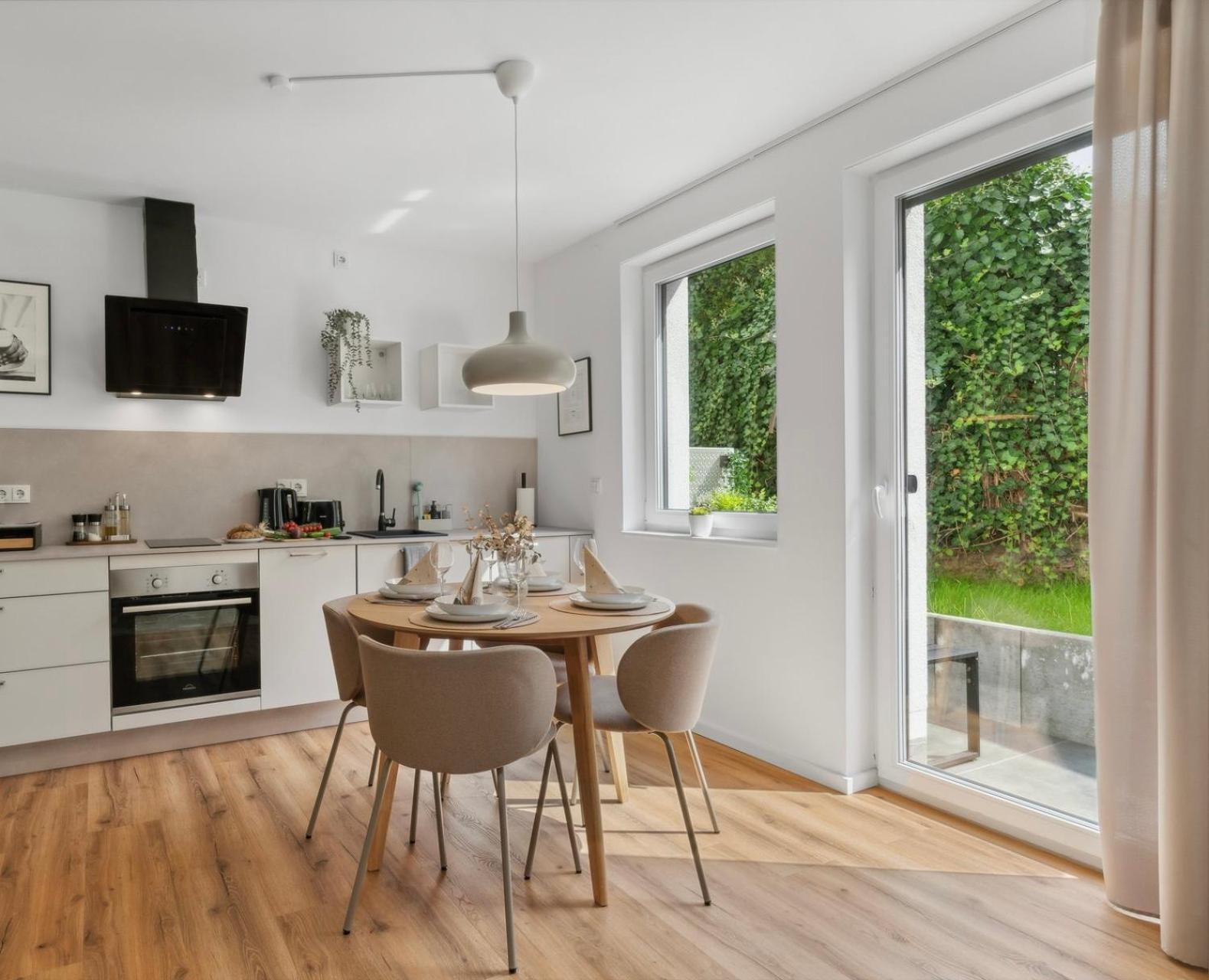 Deluxe Apartment In Bielefeld City Mit Parkplatz Und Terrasse Luaran gambar